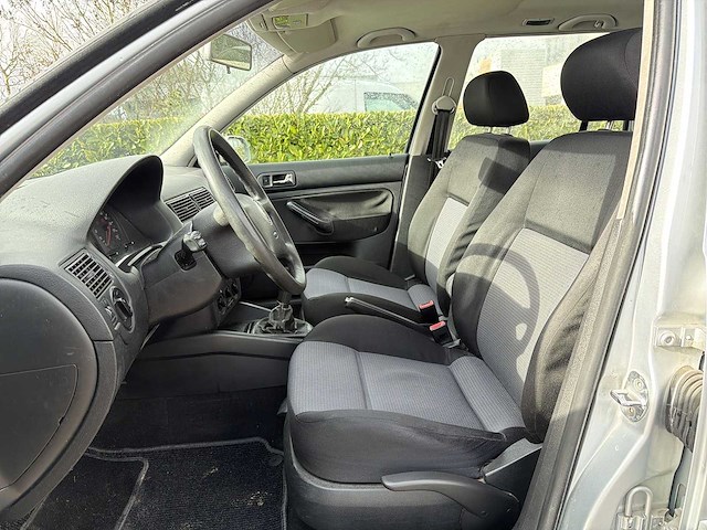 Volkswagen golf variant 1.9 sdi trendline 2002 | 81-ld-fp - afbeelding 17 van  22