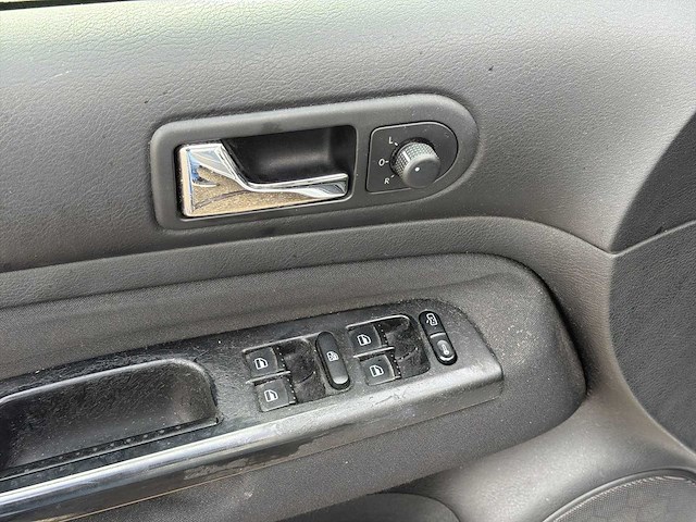 Volkswagen golf variant 1.9 sdi trendline 2002 | 81-ld-fp - afbeelding 21 van  22