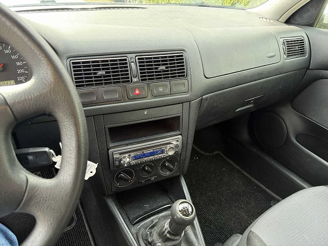 Volkswagen golf variant 1.9 sdi trendline 2002 | 81-ld-fp - afbeelding 12 van  24