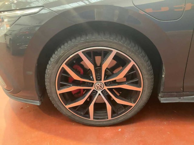 Volkswagen golf viii 1.4 gte 2020 | 32-46-26 - afbeelding 13 van  31