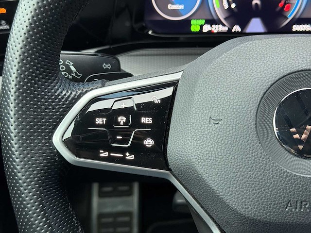 Volkswagen golf viii 1.4 gte 2020 | 32-46-26 - afbeelding 11 van  37