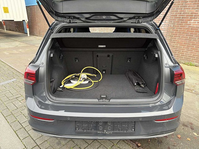 Volkswagen golf viii 1.4 gte 2020 | 32-46-26 - afbeelding 13 van  26