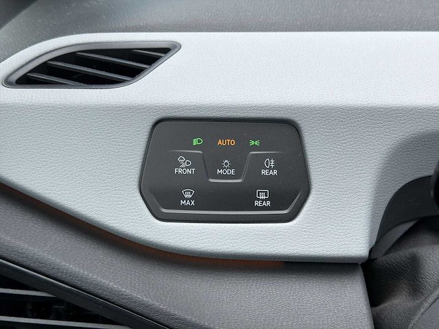 Volkswagen id.3 first plus 58 kwh 2020 | j-421-rl - afbeelding 2 van  32