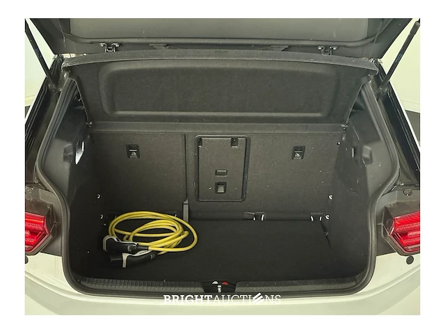 Volkswagen id.3 first plus 58 kwh 2020 (origineel-nl), j-268-rh - afbeelding 17 van  37