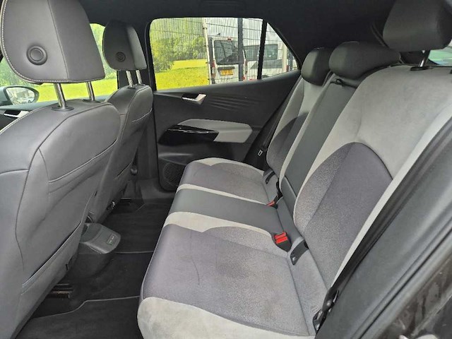 Volkswagen id.3 first plus 58 kwh 2020 soh 92% | j-823-rp - afbeelding 24 van  25