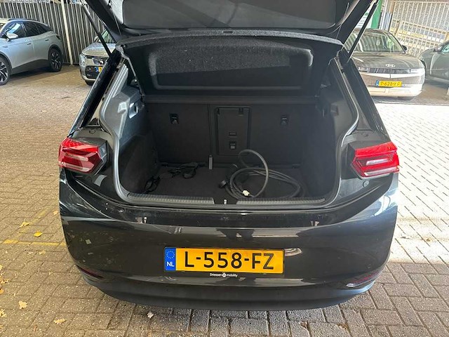 Volkswagen id.3 first plus 58 kwh soh 91% | l-558-fz - afbeelding 7 van  20