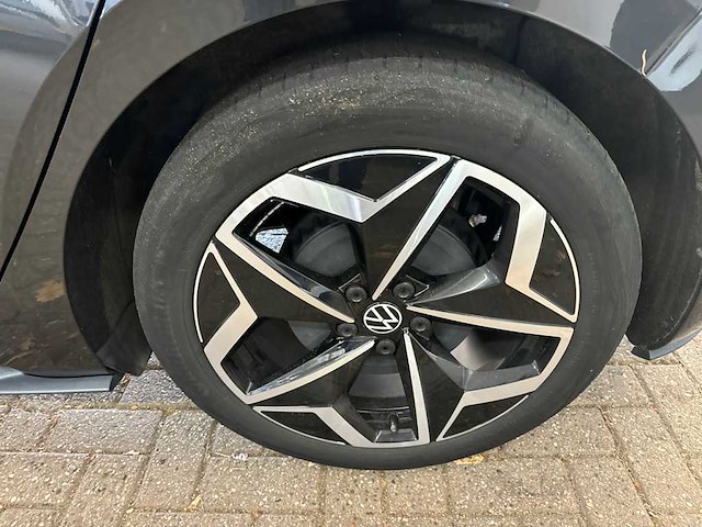 Volkswagen id.3 first plus 58 kwh soh 91% | l-558-fz - afbeelding 9 van  20