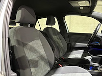 Volkswagen id.3 life 58 kwh 204pk 2020, k-965-zr - afbeelding 36 van  41