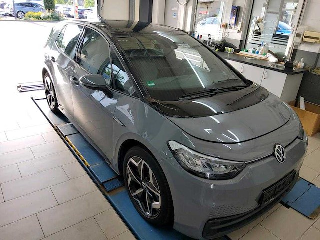 Volkswagen id.3 pro 58 kwh 150kw automaat 2023 - afbeelding 14 van  19