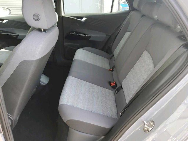 Volkswagen id.3 pro 58 kwh 150kw automaat 2023 - afbeelding 16 van  19