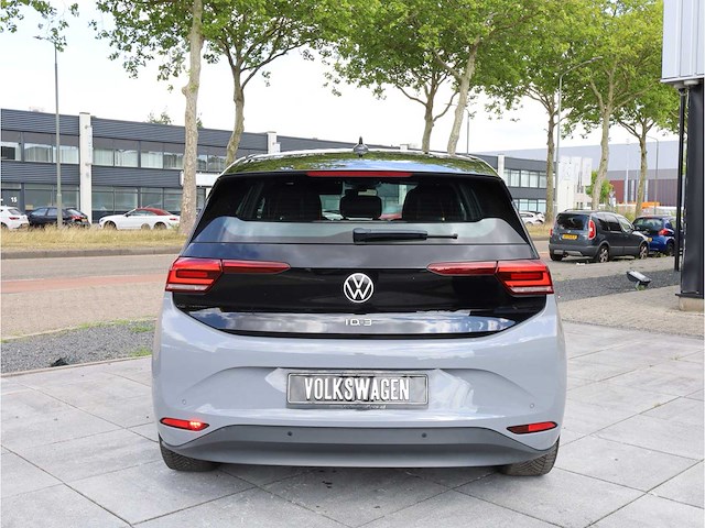 Volkswagen id.3 pro 58 kwh 150kw automaat 2023 - afbeelding 19 van  19