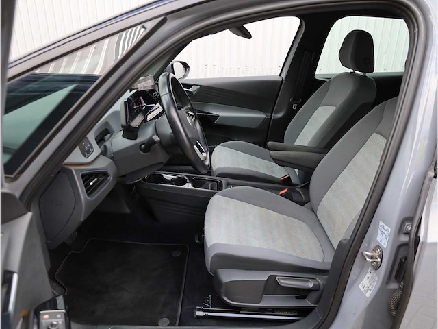 Volkswagen id.3 pro 58 kwh 150kw automaat 2023 - afbeelding 3 van  37