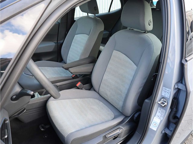 Volkswagen id.3 pro 58 kwh 150kw automaat 2023 - afbeelding 4 van  33