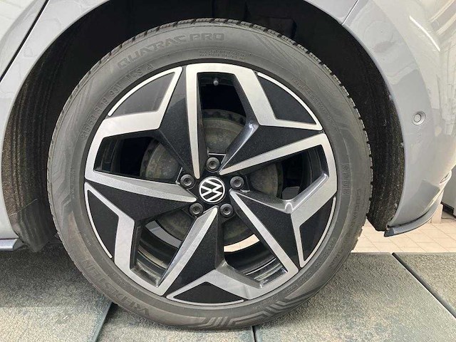 Volkswagen id.3 pro s 77 kwh 150kw automaat 2023 - afbeelding 3 van  10