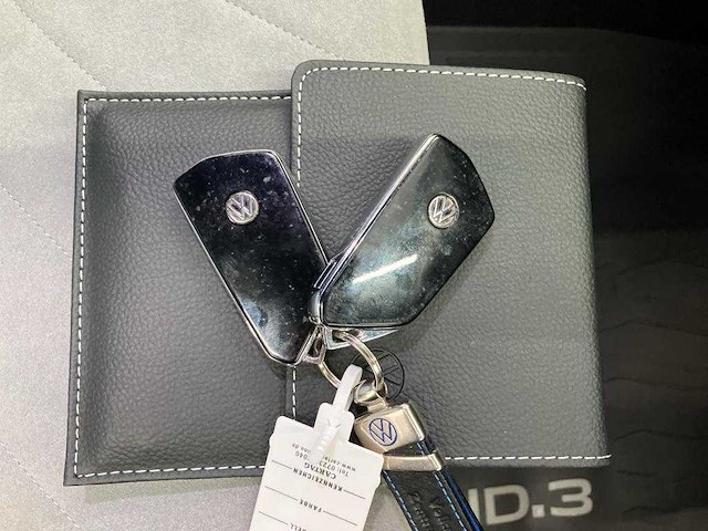 Volkswagen id.3 pro s 77 kwh 150kw automaat 2023 - afbeelding 4 van  10