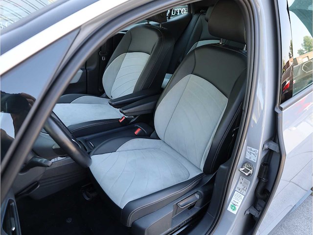 Volkswagen id.3 pro s 77 kwh 150kw soh 95% automaat 2023, ktd-19-h - afbeelding 3 van  26