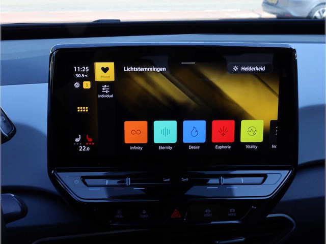 Volkswagen id.3 pro s 77 kwh 150kw soh 95% automaat 2023, ktd-19-h - afbeelding 12 van  26