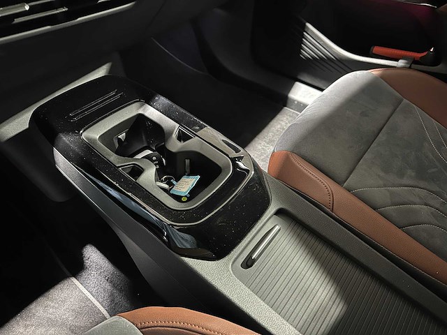 Volkswagen id.4 first 77 kwh 204pk 2020 (origineel-nl), k-186-jk - afbeelding 21 van  43