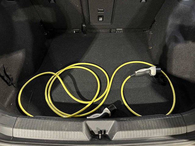 Volkswagen id.4 first 77 kwh 204pk 2020 (origineel-nl), k-186-jk - afbeelding 14 van  21