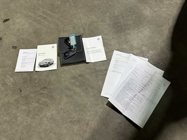 Volkswagen id.4 first 77 kwh 204pk 2020 (origineel-nl), k-186-jk - afbeelding 20 van  21