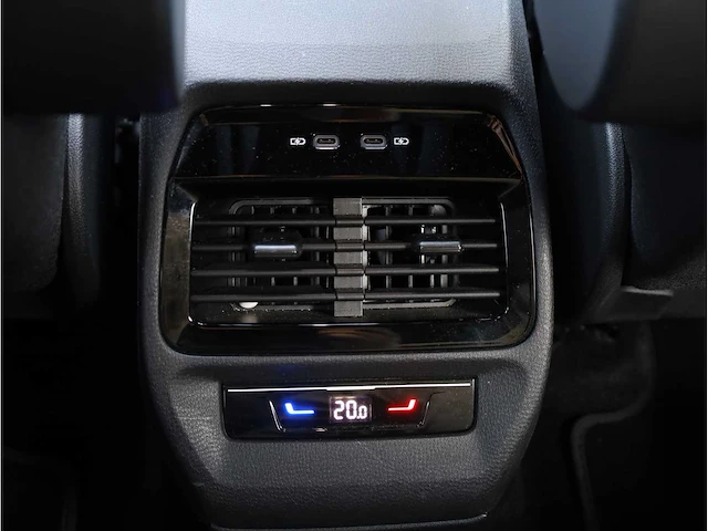 Volkswagen id.4 gtx 4motion 77 kwh 220kw automaat 2023 - afbeelding 28 van  44