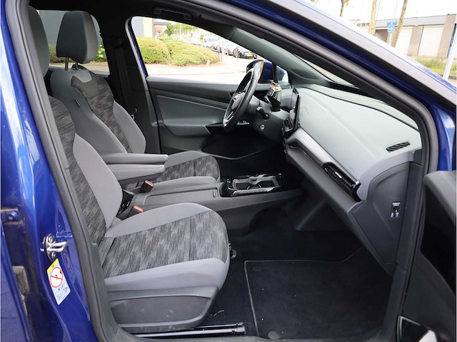 Volkswagen id.4 pro 77 kwh 150kw automaat 2022 - afbeelding 31 van  39