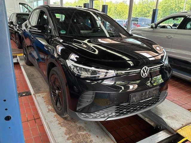 Volkswagen id.4 pro 77 kwh 150kw automaat 2023 - afbeelding 13 van  18