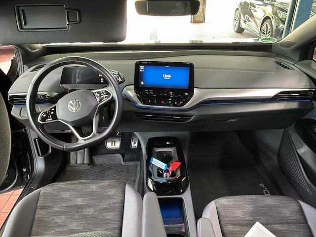 Volkswagen id.4 pro 77 kwh 150kw automaat 2023 - afbeelding 14 van  18