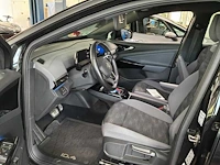 Volkswagen id.4 pro 77 kwh 150kw automaat 2023 - afbeelding 15 van  18