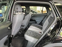 Volkswagen id.4 pro 77 kwh 150kw automaat 2023 - afbeelding 16 van  18