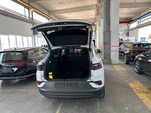 Volkswagen id.4 pro business 77 kwh 150kw automaat 2023 - afbeelding 2 van  15