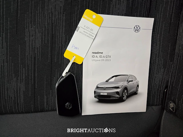 Volkswagen id.4 pro business 77 kwh 286pk 2024 (origineel-nl), x-221-zd - afbeelding 2 van  27