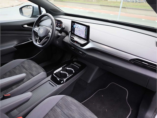 Volkswagen id.4 pure 52 kwh 125kw automaat 2022 - afbeelding 13 van  32