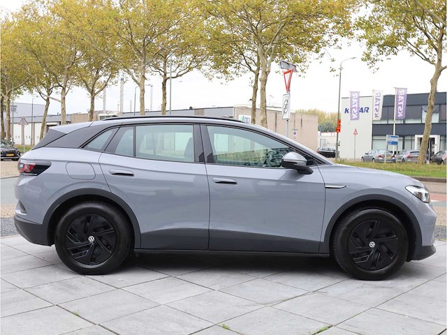 Volkswagen id.4 pure 52 kwh 125kw automaat 2022 - afbeelding 6 van  32