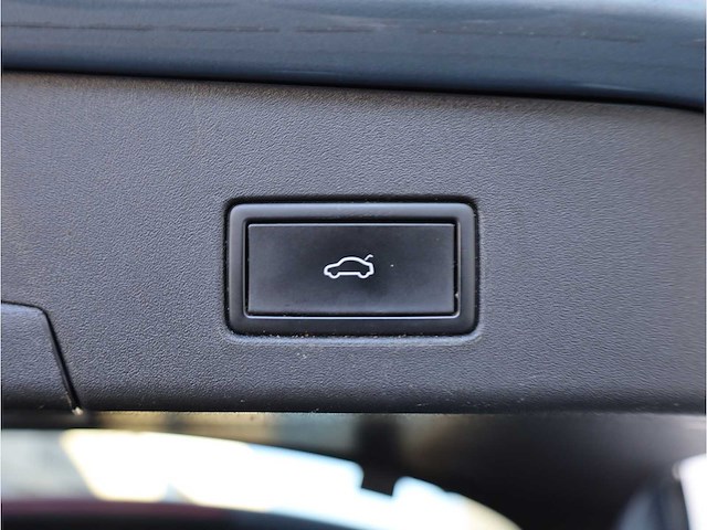 Volkswagen id.4 pure 52 kwh 125kw automaat 2022 - afbeelding 31 van  45