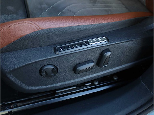 Volkswagen id.4 pure 52 kwh 125kw automaat 2022 - afbeelding 5 van  45