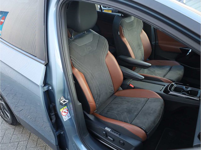 Volkswagen id.4 pure 52 kwh 125kw automaat 2022 - afbeelding 27 van  45