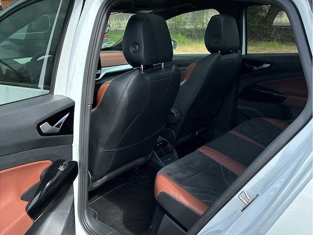 Volkswagen id.5 pro 77 kwh 150kw automaat 2022 - afbeelding 6 van  19