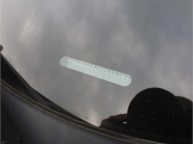 Volkswagen id.5 pro 77 kwh 150kw automaat 2023 - afbeelding 11 van  40