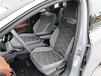 Volkswagen id.5 pro 77 kwh 150kw automaat 2023 - afbeelding 4 van  31