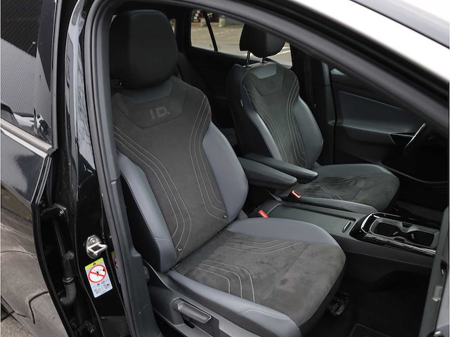 Volkswagen id.5 pro 77 kwh automaat 2022 soh 92% - afbeelding 28 van  35