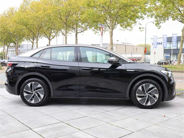 Volkswagen id.5 pro business 77 kwh 150kw automaat 2023 - afbeelding 47 van  47