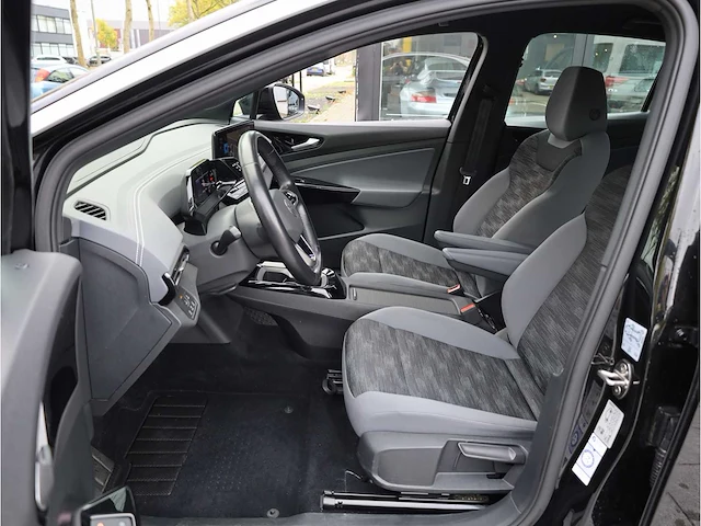 Volkswagen id.5 pro business 77 kwh 150kw automaat 2023 - afbeelding 3 van  48