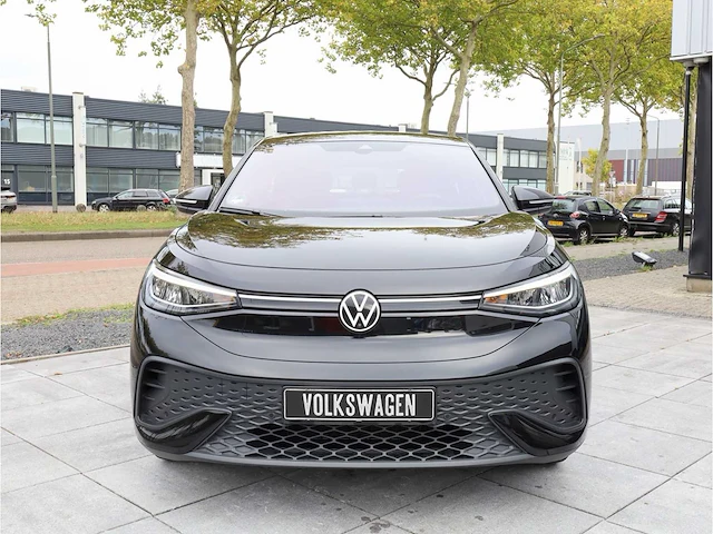 Volkswagen id.5 pro business 77 kwh 150kw automaat 2023 - afbeelding 30 van  48