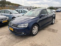 Volkswagen jetta 1.2 tsi comfortline 2011 | 08-rzg-8