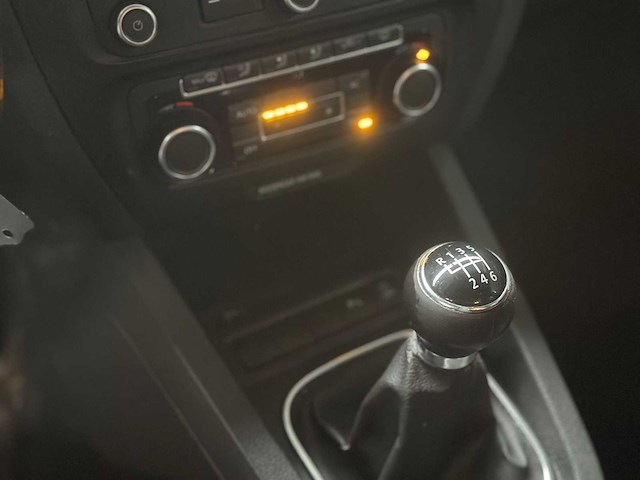 Volkswagen jetta 1.2 tsi comfortline; 51-pzt-4 - afbeelding 9 van  11