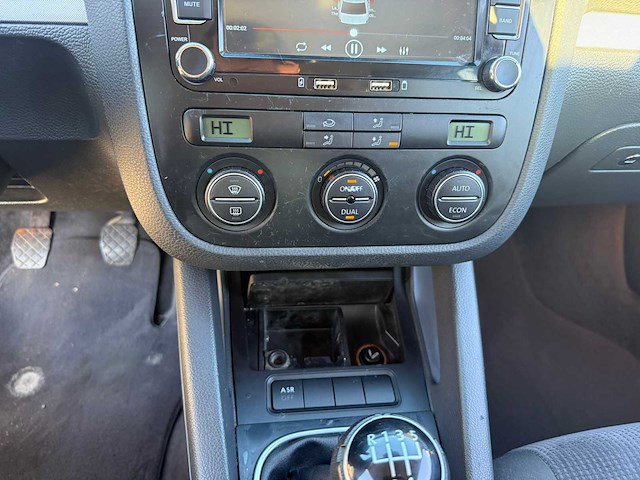 Volkswagen jetta 1.6 comfortline, 99-sr-zj - afbeelding 12 van  13