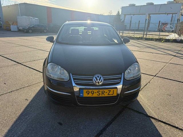 Volkswagen jetta 1.6 comfortline, 99-sr-zj - afbeelding 5 van  13
