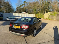 Volkswagen jetta 1.6 comfortline, 99-sr-zj - afbeelding 6 van  13