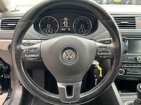 Volkswagen jetta 1.6 tdi high exec l., 3-kff-83 - afbeelding 2 van  16